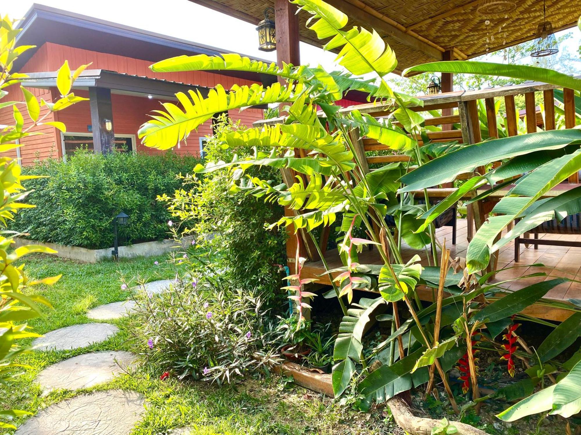 Coconut Lanta Resort @Klong Dow Beach Krabi Ngoại thất bức ảnh
